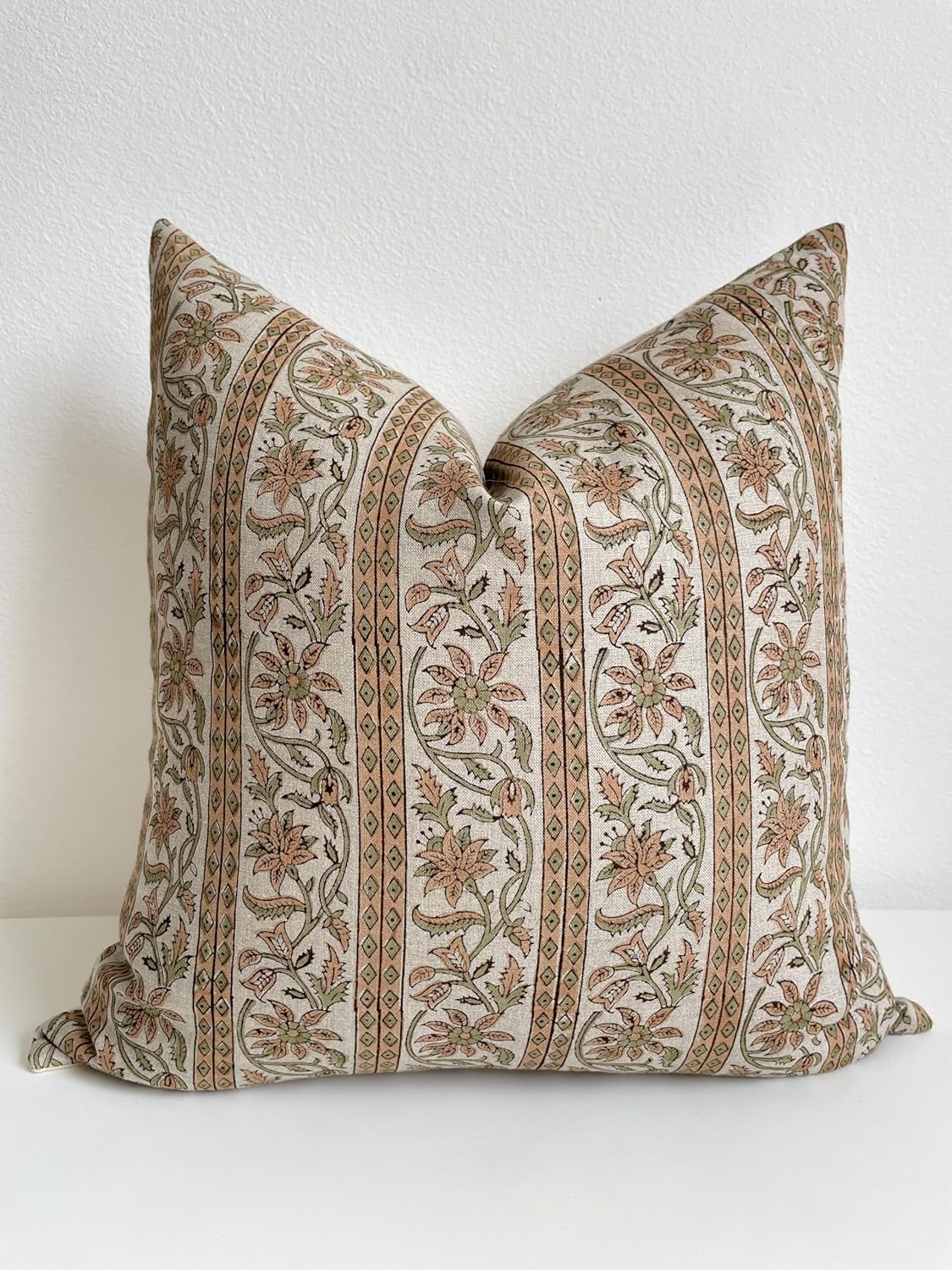 MARIGOLD PILLOW (20X20)