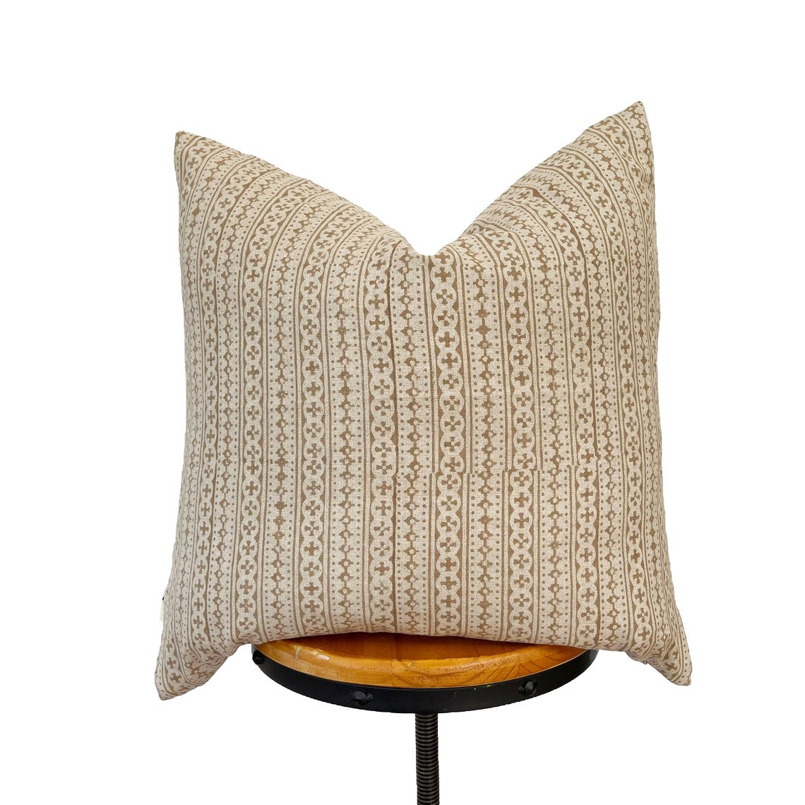PLUS&MINUS PILLOW (22X22)