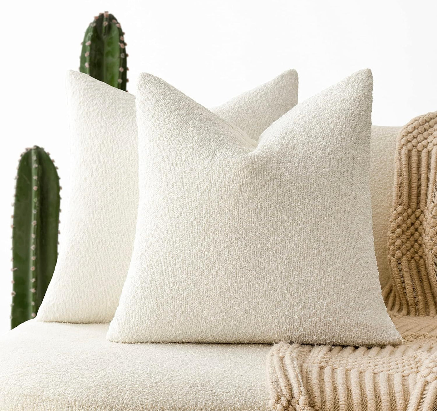 COZI CHAI PILLOW (22X22)